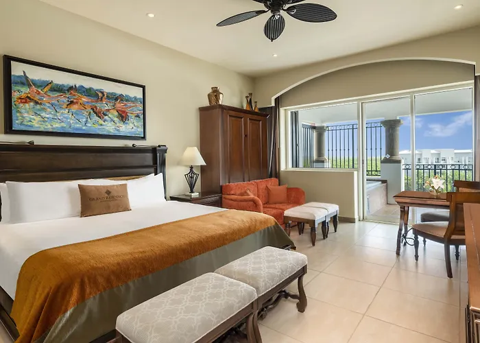 Club Vacations Grand Residences 5*