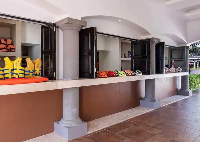 Hotel Club Vacations Grand Residences 5*